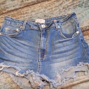 Love Tree Blue High-Waisted Jean Shorts. Excellent condition size LARGE